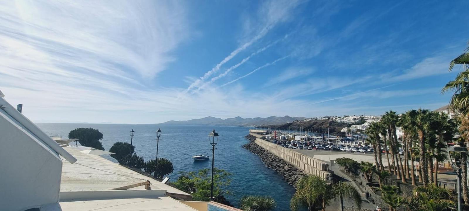 Lanzarote Harbour View Apartment *
